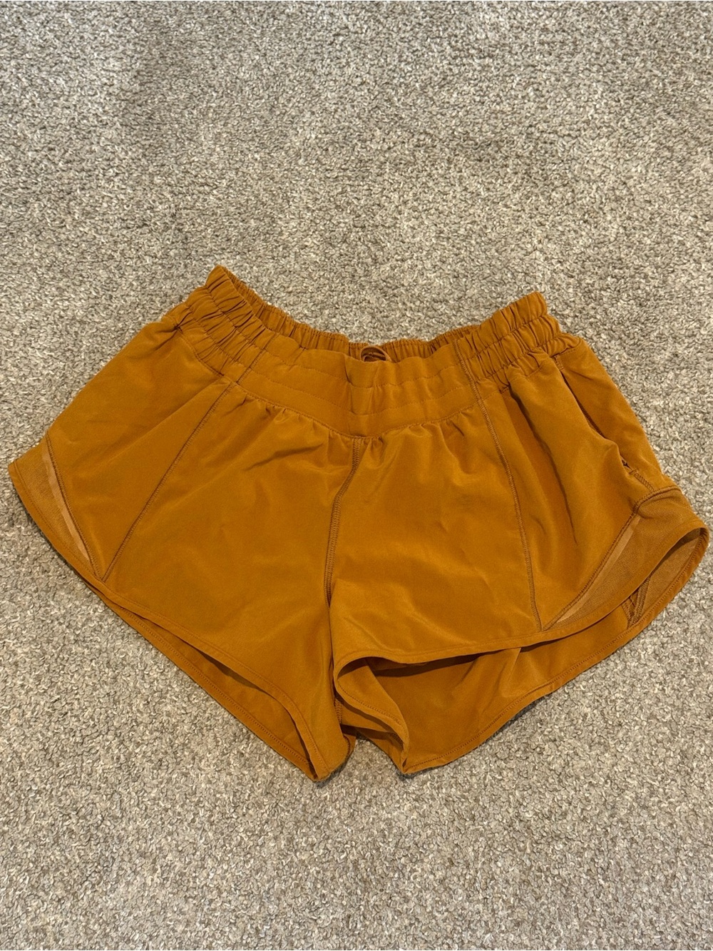 Lululemon Hottie Hot Shorts 2.5 inseam Low Rise Burnt Orange